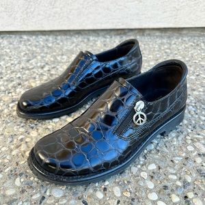 Donald J Pliner black crocodile embossed leather zip loafers shoes